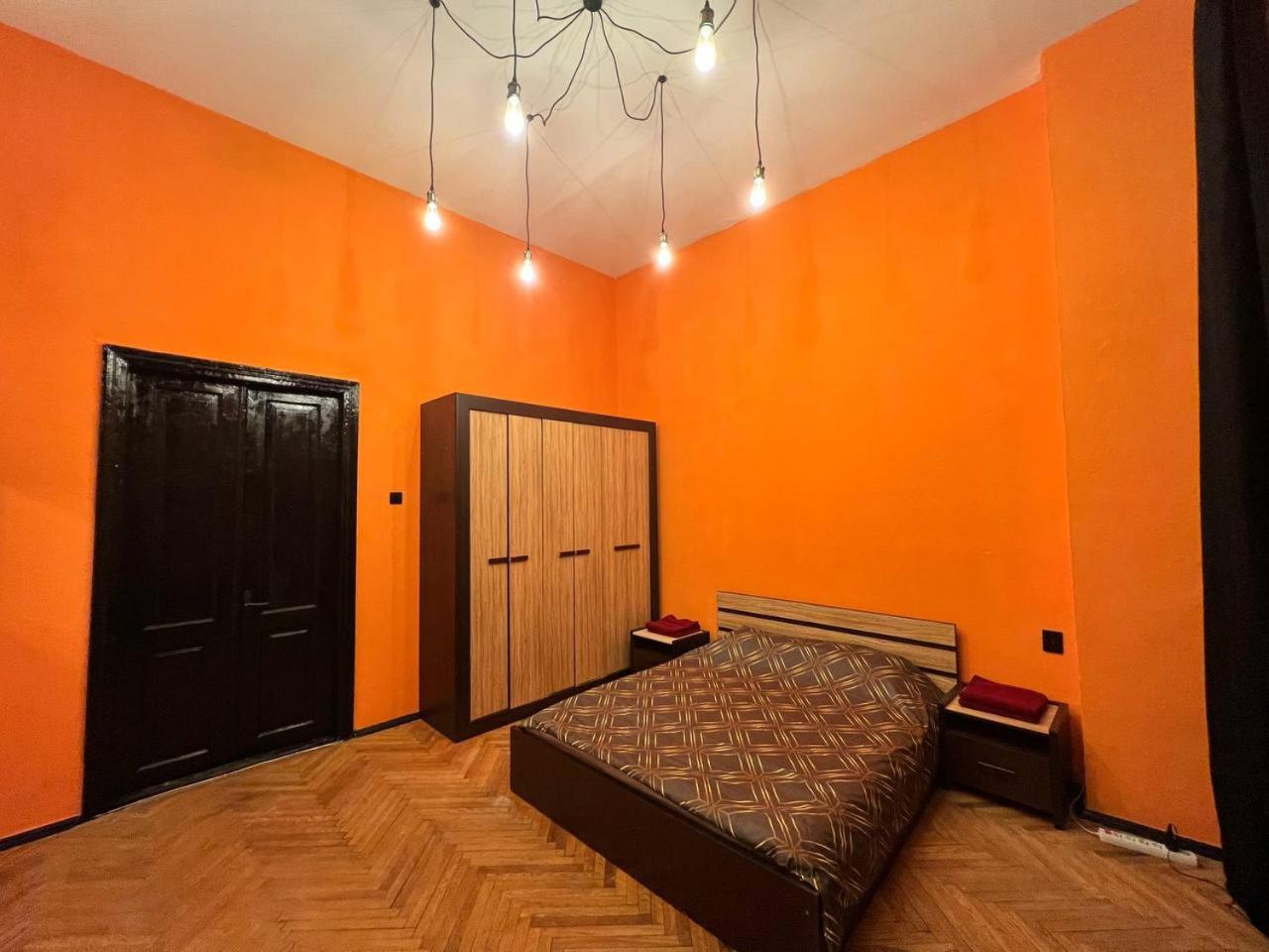 Appartement Loft On Maidan Independence Square à Kiev Extérieur photo
