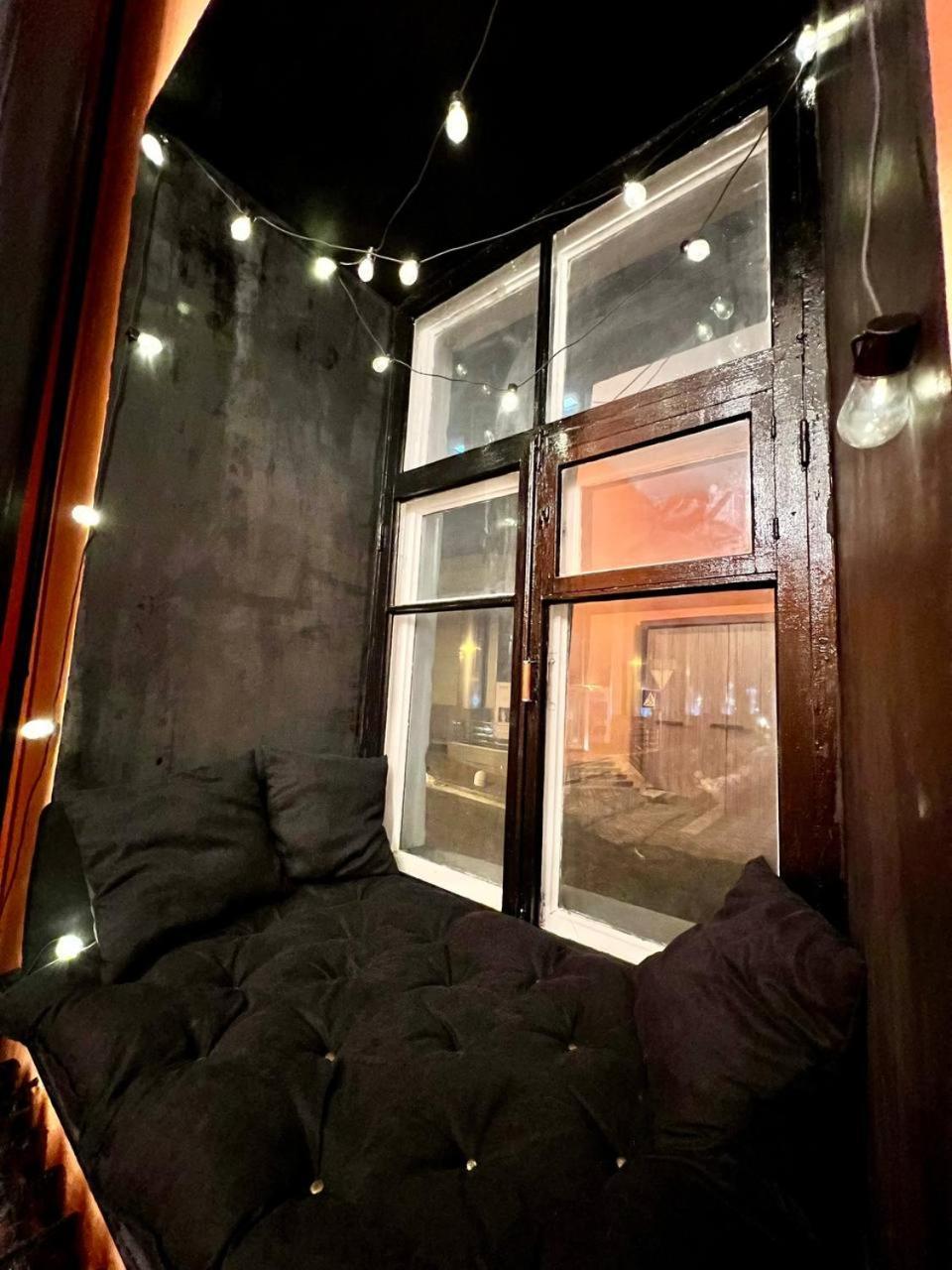 Appartement Loft On Maidan Independence Square à Kiev Extérieur photo